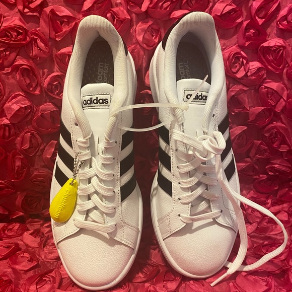 MEN'S ADIDAS GRAND COURT SNEAKERS - Picture 2 of 10